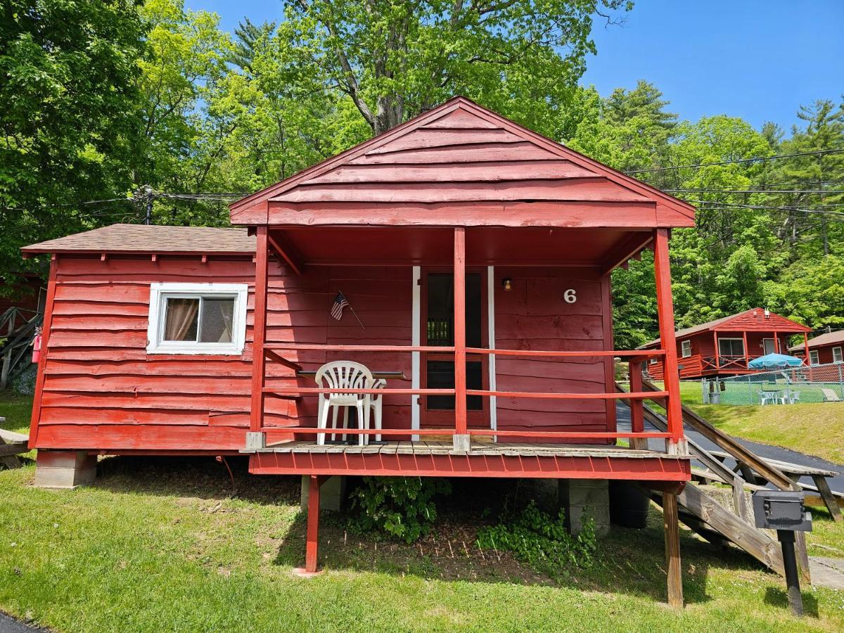 The Gold Eagle Lake George Exterior foto