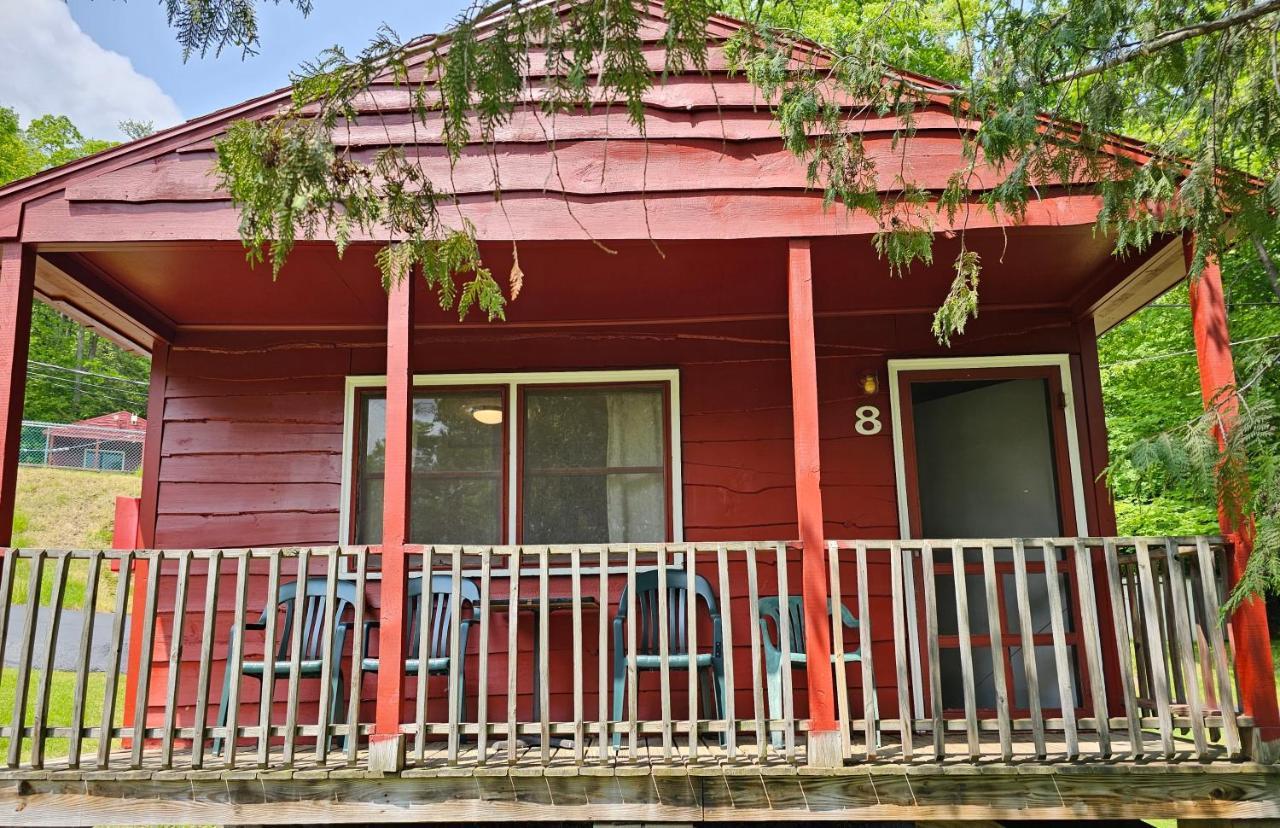 The Gold Eagle Lake George Exterior foto